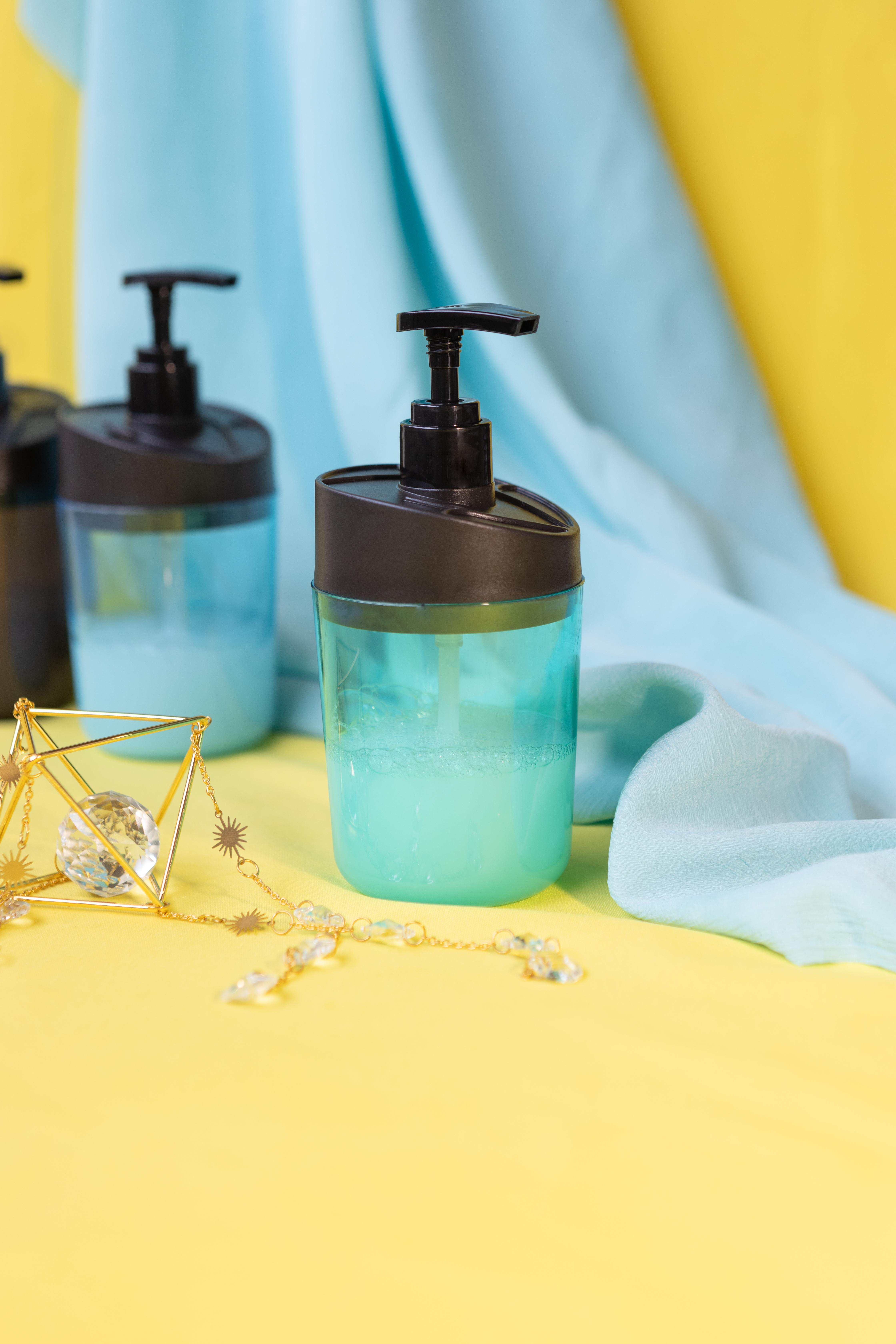 AC 97166000 (мята полупрозрачный) mint translucent.jpg